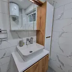 Private Riverside House On The River With Private