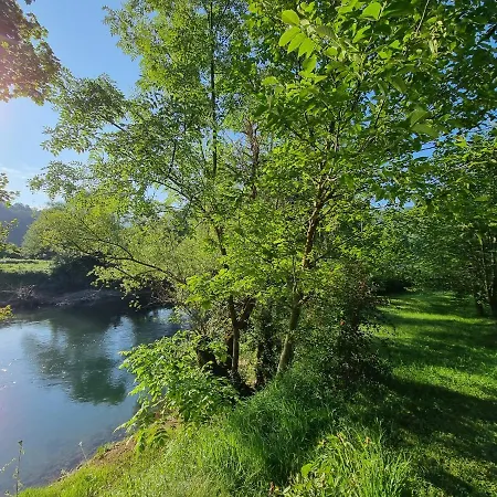 Private Riverside House On The Una River With Private Beach