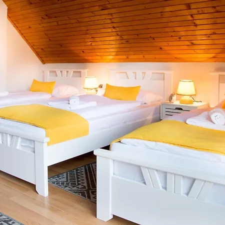 بيت للعطل Private Riverside House On The River With Private