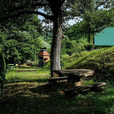 Vikendica Private Riverside House On The Una River With Private Beach *